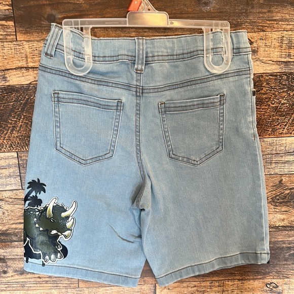 Dinosaur Graphic Shorts (NWT - size 8) - Picture 2 of 3